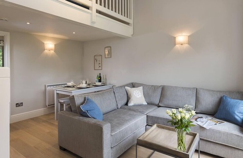 Bugford Cottage | 4 Keeper's Cottage, Hillfield Village