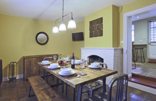 Eye House | 4 Lambseth Street