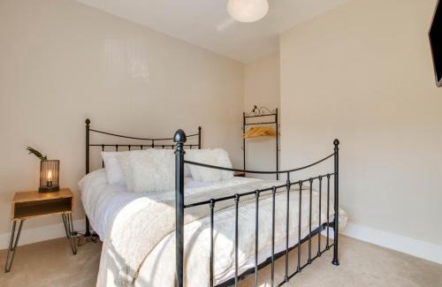 Eye House | 4 Lambseth Street