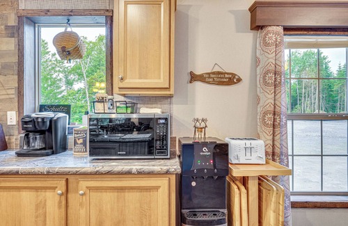 Pittsburg House | 4 Mi to Lake Francis: Peaceful Pittsburg Home