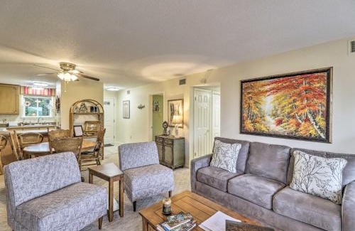 Fairfield Bay Apartment | 4 Mi to Lake Unit with Pool Access in Fairfield Bay