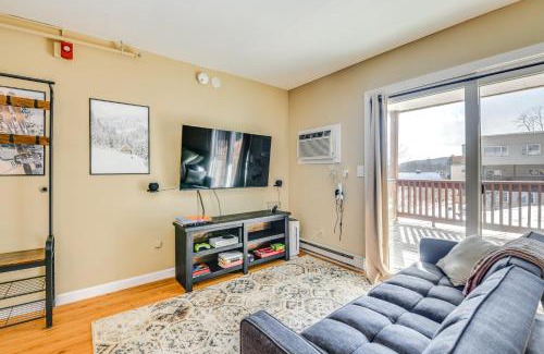 Stowe Area Apartment | 4 Mi to Stowe Mountain Resort Studio with Balcony