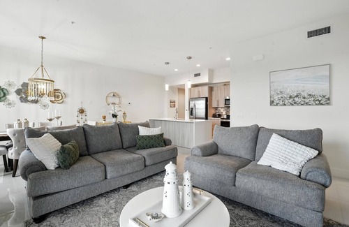 Beachwalk Isles Condo | 4 Miles to Fort Myers Beach and Margaritaville
