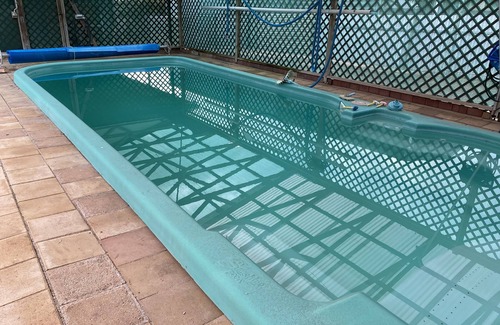 Port Vincent House | 4 or 5 bedroom home with solar heated, undercover outdoor pool. Pet friendly.