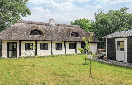 Mou House | 4 person holiday home in Storvorde