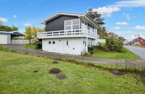 Fejrup House | 4 person holiday home in Knebel-By Traum