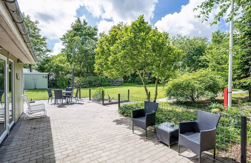 Jegum House | 4 person holiday home in Oksbøl