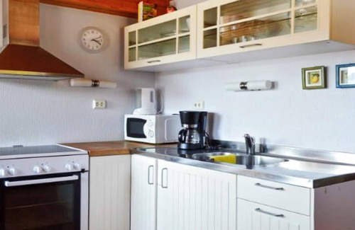 Vagsoy House | 4 person holiday home in MÅLØY-By Traum