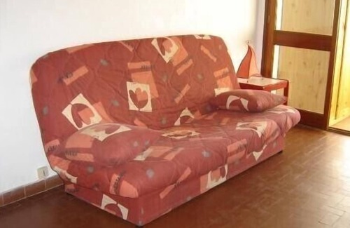 Le Barcares Apartment | 4-PERSON STUDIO ON THE SEAFRONT CLOSE TO SHOPS BETWEEN SEA AND MOUNTAINS