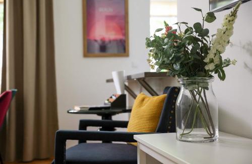 Wilmersdorf Apartment | 4 Personen Altbau nahe Kurfürstendamm - Othello