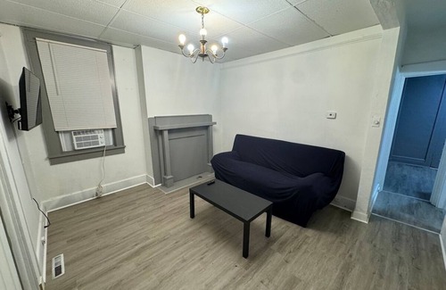 Morgantown Apartment | 4-Pet Friendly Private Apartment .6mi to High St