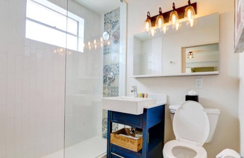 St. Pete Beach Resort | 4 Pet-friendly Units! Pool, Near Ted Williams Museum and Hitters Hall of Fame