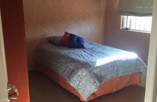 Zapopan House | 4 recamaras, zona sur, wifi, jardin, cochera