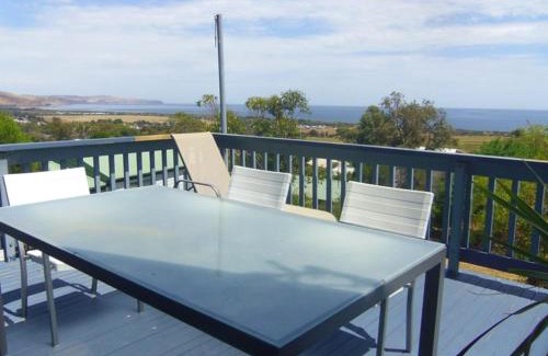 Normanville House | 4 Robert Norman Street