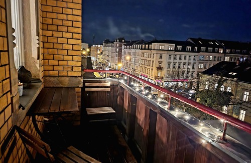Outer Neustadt Condo | 4 room apartment with balcony on 120sqm in top location