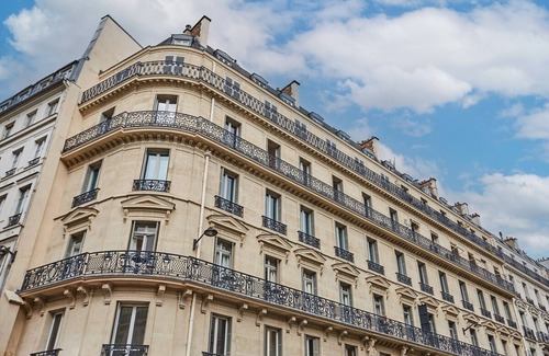 Chaussee-d'Antin Apartment | 4 Rooms Apartment Opera Vendome