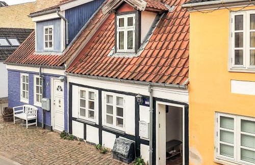 Aalborg Midtby House | 4 star holiday home in Aalborg