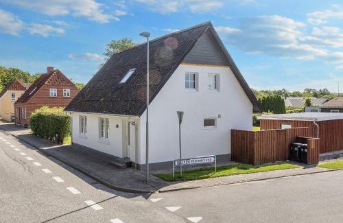 Gatten House | 4 star holiday home in Farsø-By Traum