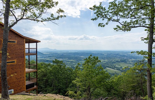 Sevierville Cabin | 4 States View-Gatlinburg, Private Pool, Game Room
