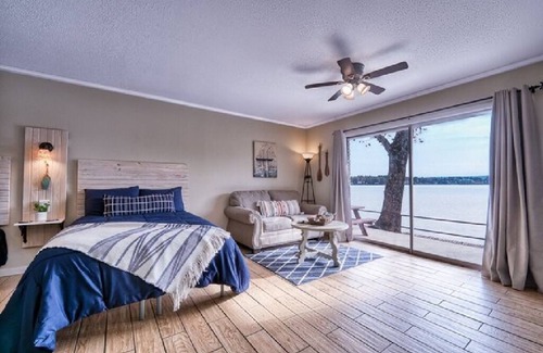 Hot Springs Hotel | #4 The Point - Double Bed Room