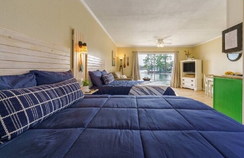Hot Springs Hotel | #4 The Point - Double Bed Room