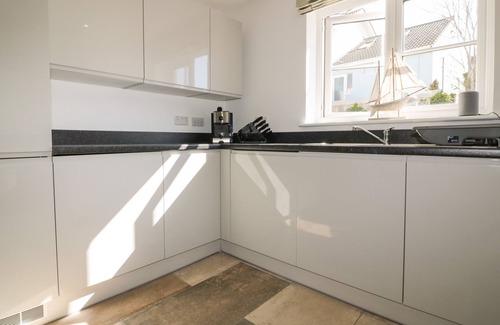Tintagel Cottage | 4 Trerammet Crescent
