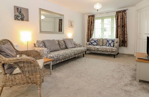 Lower Lemington House | 4 VARSITY CLOSE, family friendly, with a garden in Moreton-In-Marsh
