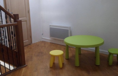 Mur-de-Bretagne House | 400 m from Lake Guerledan Brittany gite 6 people