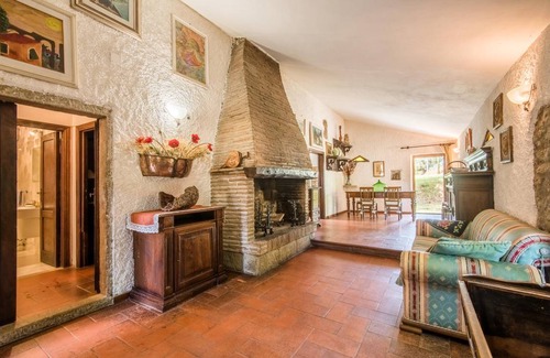Capolona House | 400 m² House ∙ 8 bedrooms ∙ 14 guests