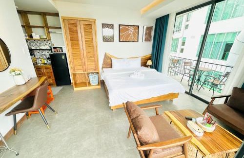 Ninh Kieu Apartment | 402MSNK Luxe Studio l Nice View l Balcony l Kitchen