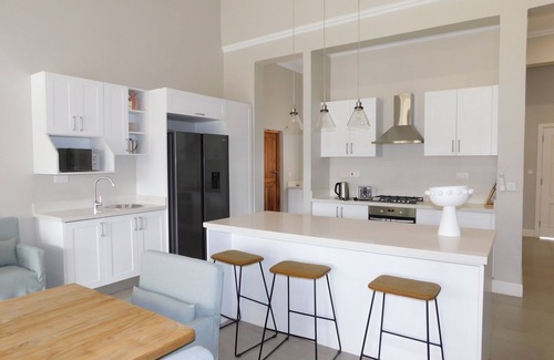 Victoria Falls House | 409 Driftwood, By Prestige Homestays