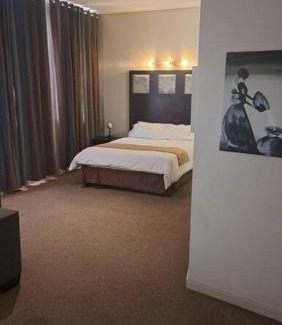 Downtown Johannesburg Apartment | 409 Mapungubwe Hotel