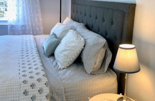 Mystic - New London Apartment | 41 North. Your Getaway in Downtown Mystic.