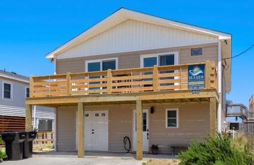 Kitty Hawk House | 4122 - Blue White Haven