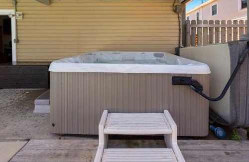 Kitty Hawk House | 4122 - Blue White Haven