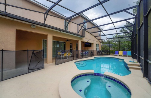 Loughman House | 42 Bedrooms Bowling Villas Triple COMBO, Sleeps 116 people