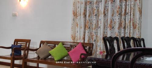 Primrose House | 43 HomeStay