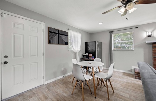 Tampa House | 4306 B - Charming 1-bedroom house in fantastic Tampa with WIFI