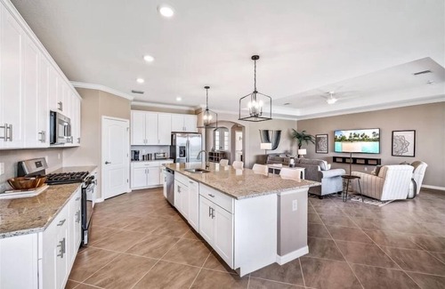 Biggar House | 43693 Tree Top Trail