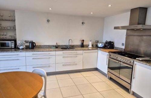 Hele Apartment | 45 m² Apartment ∙ 3 bedrooms ∙ 6 guests