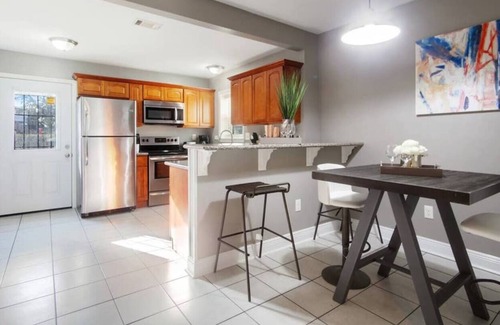 Gentilly House | *45% OFF*Only 5 Miles from Bourbon/4BR/Sleeps 12