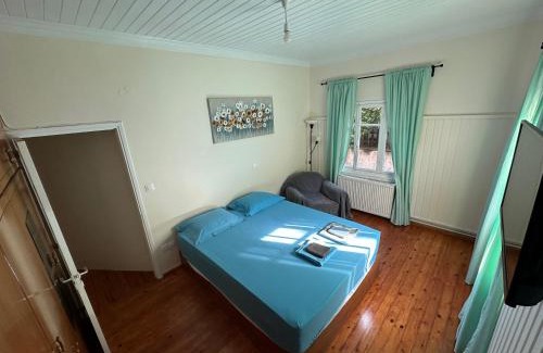 Myrina Apartment | 45m2 1 Bedroom Apartment in Myrina Center - Port of Myrina