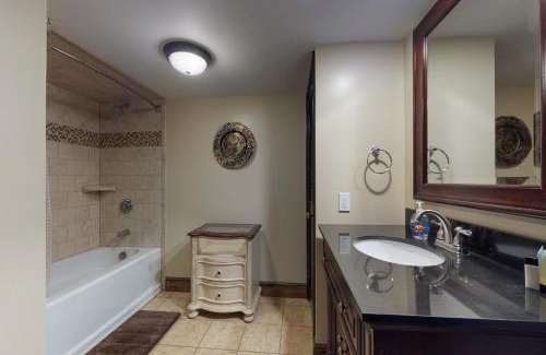 Conway House | 468 Pequawket Drive