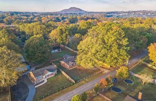 Marietta Apartment | 472) Massive 5 bedroom!