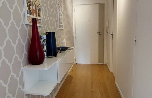 Necker Apartment | 48m2 Avec Balcon/With Balcony 3m2 - Gaité-montparnasse