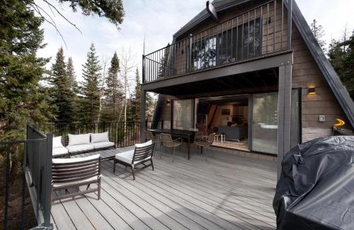 Purgatory House | 49330 Highway 550