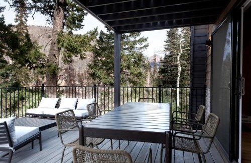 Purgatory House | 49330 Highway 550