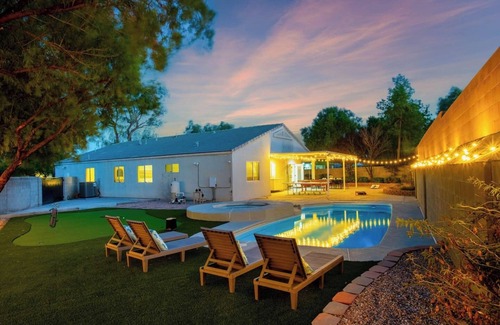 North Las Vegas House | 4BD Spacious Backyard, Arcades, Pool, Spa, Golf