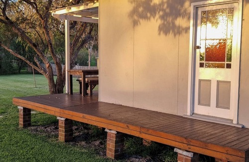 Harrington House | 4Bed 2Bath Large lawn, alfresco dining, close to everything + parking for boat