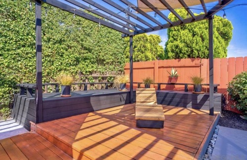 Clairemont Mesa East House | 4bed house centrally located (pet allowed)